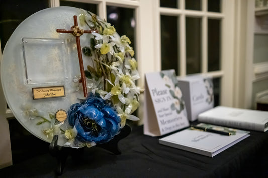 Aa- In Loving Memory for all occasions w/picture insert and cross - Timeless
