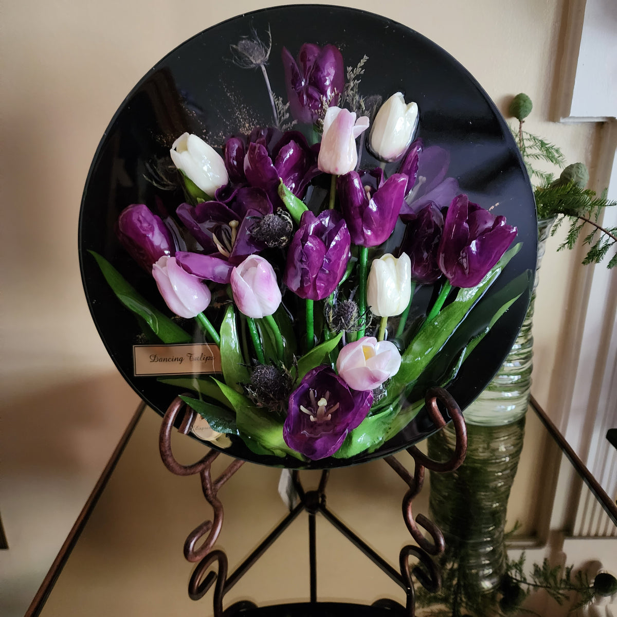 DANCING TULIPS